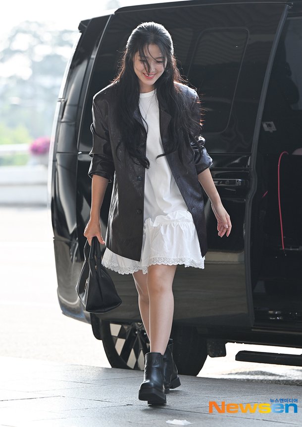 김혜윤, 수줍게 선재 만나러 &apos;ASEA 2025&apos; 출국 [포토엔HD]