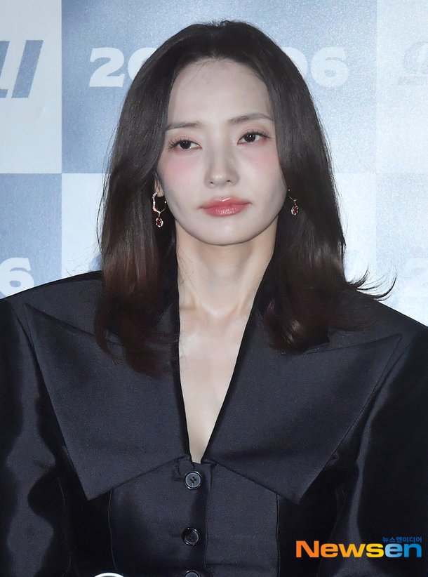 한채영, 8년 만에 스크린 복귀해요 [포토엔HD]
