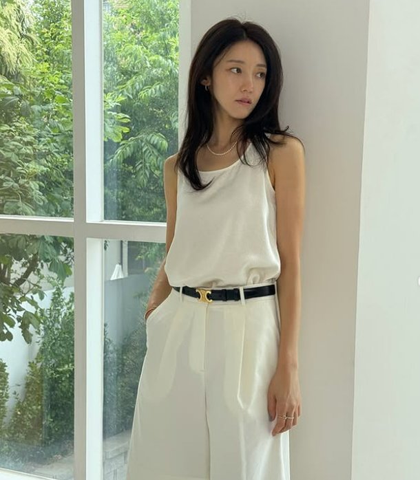 임창정, 재혼 정말 잘했네…♥서하얀, 출산 후에도 모델 각선미 설렌다