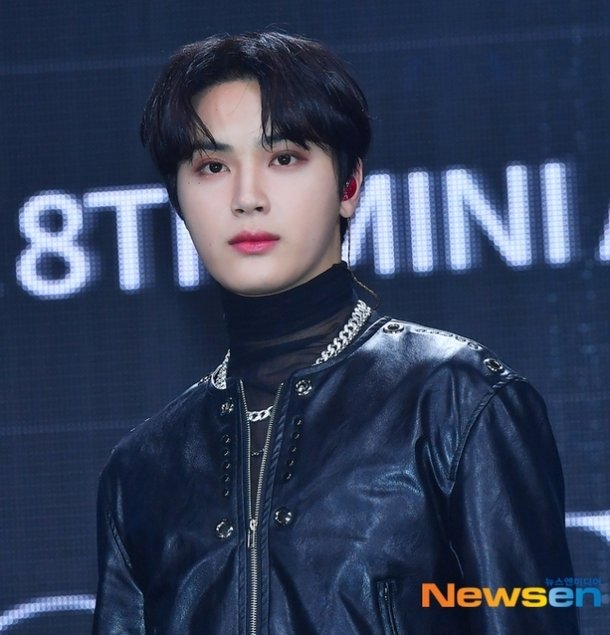 주학년 또 입열었다 日 AV배우와 성매매 NO, 소속사 20억 손해배상+탈퇴 종용