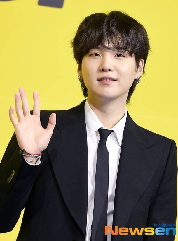 BTS 슈가, 소집해제 후 첫 메시지서 음주운전 언급 죄송합니다 [전문]