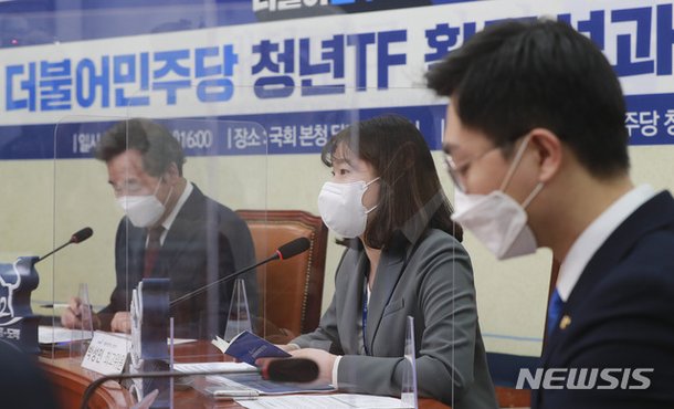 ì¸ì‚¬ë§í•˜ëŠ