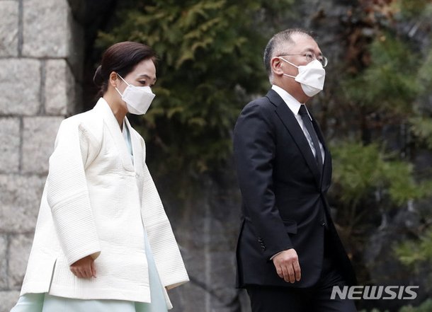 ì •ì£¼ì˜ ëª…ì˜ˆíšŒìž¥ 20ì£¼ê¸° ì œì‚¬ ì°¸ì„í•˜ëŠ