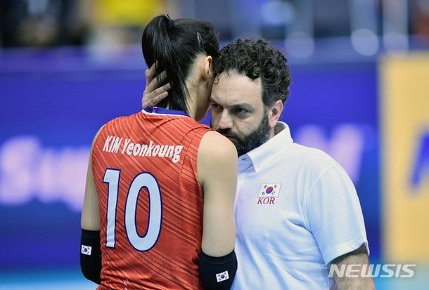 í•œêµ­ ì—¬ìžë°°êµ¬ íƒ„íƒ„í•œ ì¼ë³¸ì— ì…§ì•„ì›ƒ íŒ¨ë°° ë„¤ì´íŠ¸ ìŠ¤í¬ì¸ 