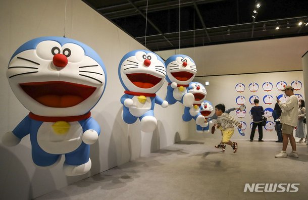 어린이날 만화 속 주인공과 함께 '두근두근 도라에몽전' [뉴시스Pic] : 네이트 뉴스