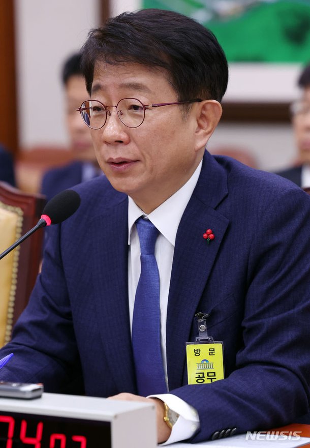 박상우 국토부장관 후보자 청문보고서 채택…부적격 의견 병기