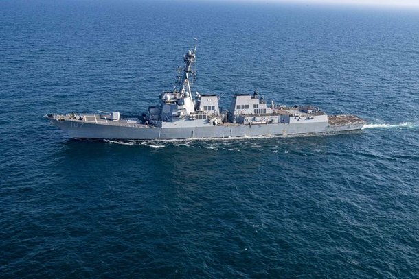 美해군, 덴마크 상선 위협 후티 반군 탄도미사일 두 발 격추