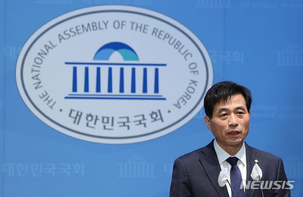 민주당 김민기·임종성 의원 불출마…총 9명 달해