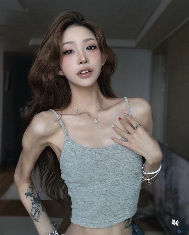 &apos;170㎝·41㎏&apos; 최준희, 뼈말라 몸매…비현실적 AI 미모