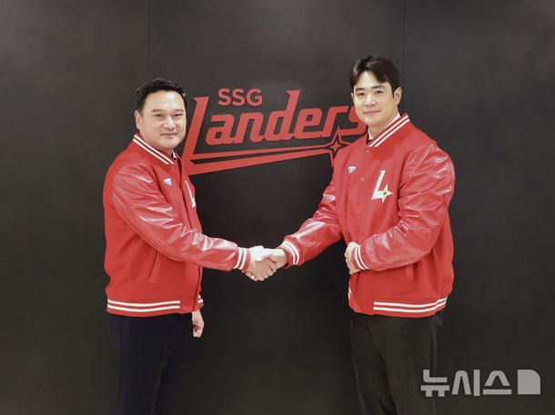 대표 이미지: 김재환 SSG 이적, 2년 22억 계약과 편법 방출 논란