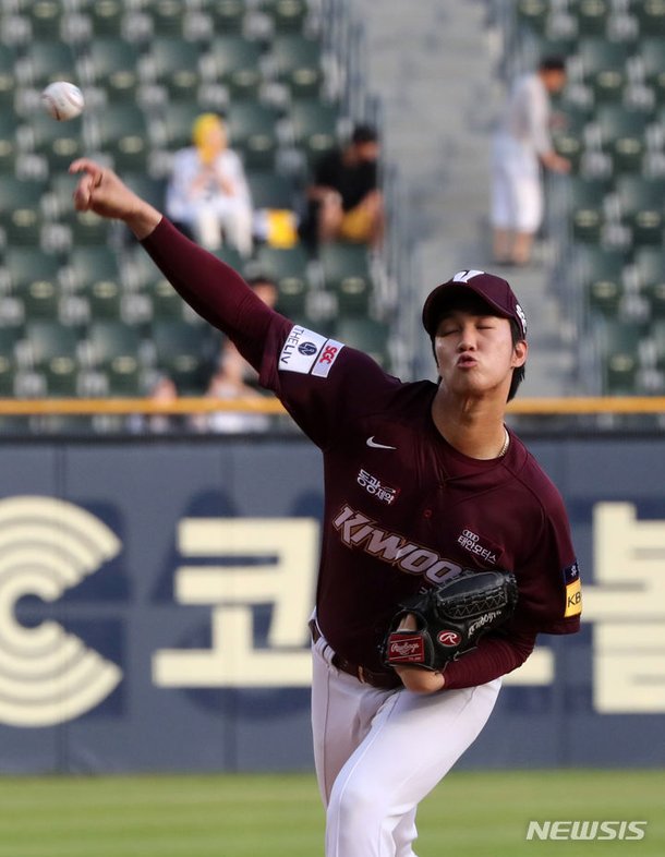 키움 안우진 관련 사진