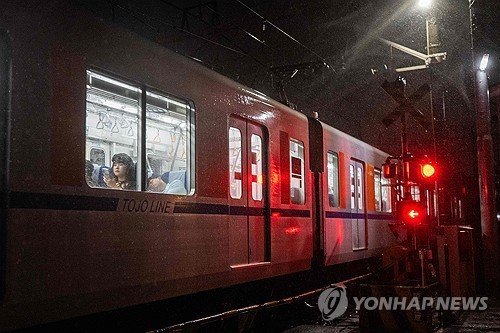 일본 혼슈 동부 기록적 폭우로 대피령…1명 사망