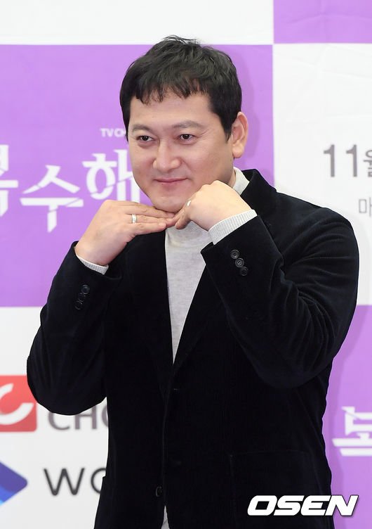 ì‚¬ì§„ ì •ë§Œì‹ íšŒìž¥ë‹˜ì˜ ê½ƒë°›ì¹¨ ë„¤ì´íŠ¸ë‰´ìŠ¤