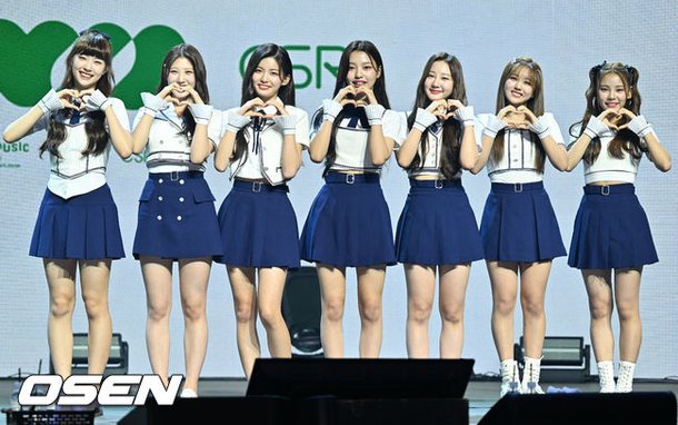 사진]첫사랑(CSR),'사랑스러운 데뷔' : 네이트 연예