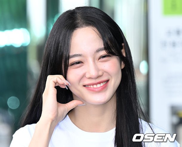 사진]김세정,'기분 좋아지는 미소' : 네이트뉴스