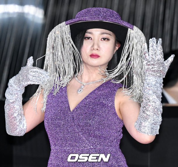 [단독] &apos;보아 라방 불똥&apos; 박나래, 돌연 라디오 불참한 진짜 이유…컨디션 난조
