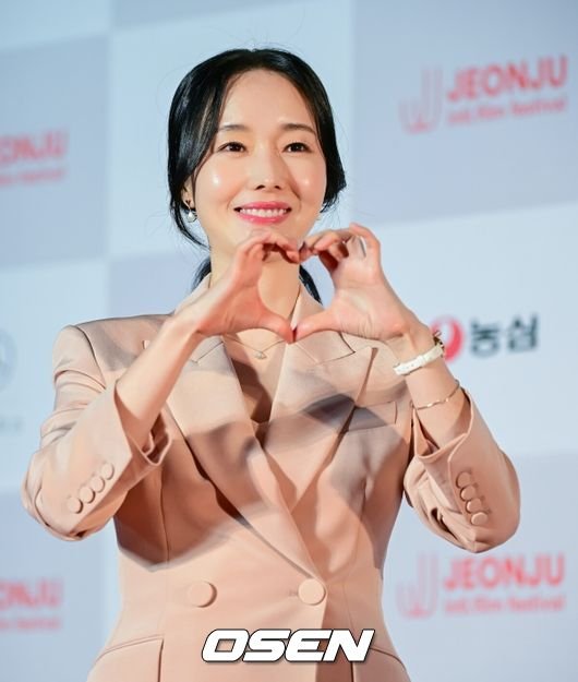 &apos;194억 건물주&apos; 이정현, ♥연하 의사 남편 노후 책임질 위기 돈이 있을까(편스토랑)