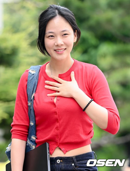 [사진]비비, &apos;수수한 스타일링&apos;