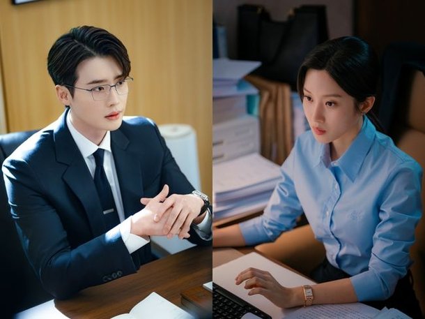 &apos;아이유 결별설 일축&apos; 이종석, 3년만에 나선 대본리딩 현장 공개(서초동)