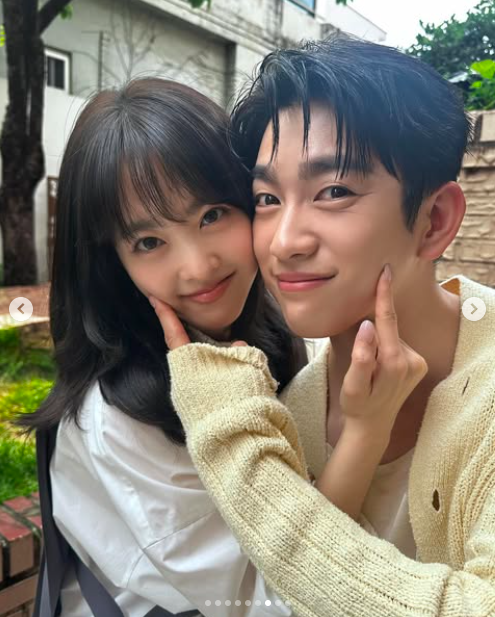 박보영♥박진영, 서로 볼 &apos;콕&apos; 찌르기…벌써부터 설레는 &apos;얼굴합&apos;