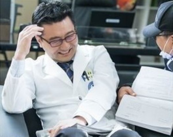 &apos;급작스런 별세&apos; 최정우 누구? 등장만 해도 압도했던 &apos;그 얼굴&apos; [Oh!쎈 레터]