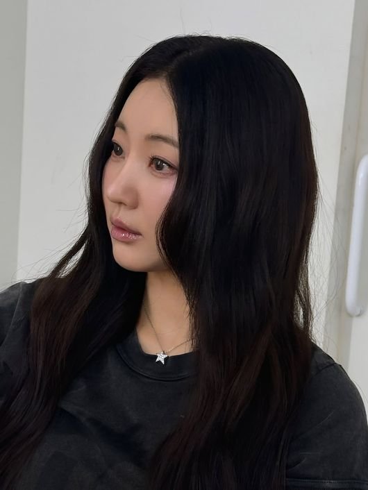 &apos;47세&apos; 김사랑, 렌즈만 꼈을 뿐인데…충격적 동안 미모 기분 전환