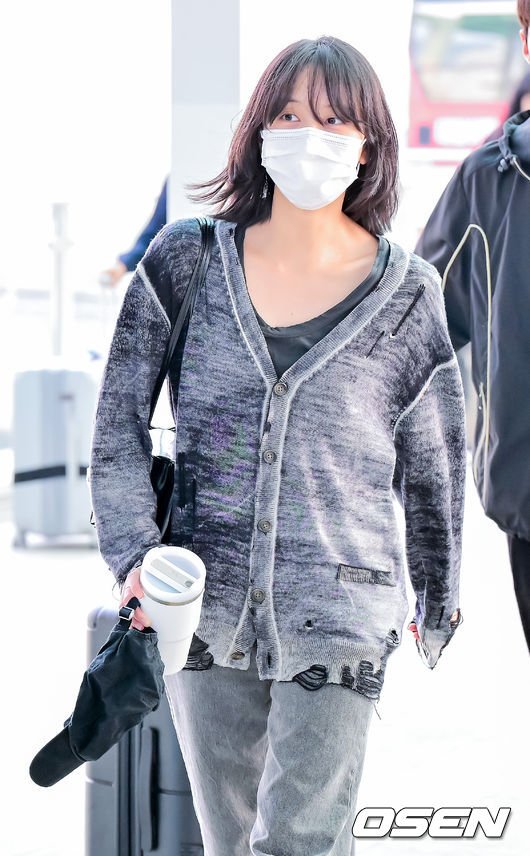 [사진]김소현,&apos;편안한 공항 패션&apos;