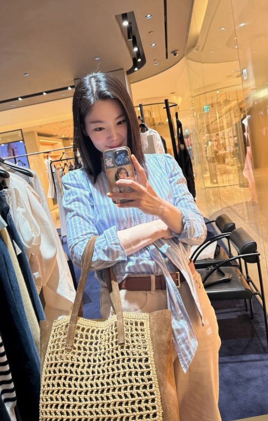 이다은, &apos;♥윤남기&apos; 출장에도 함께하는 내조