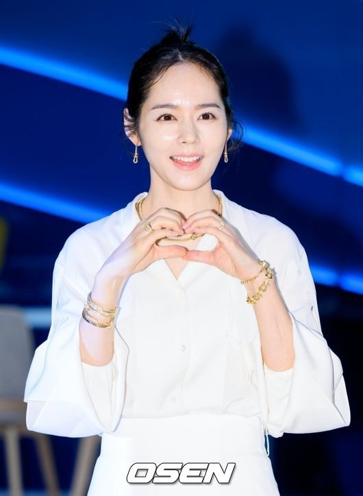 한가인, 매니저 전세금 대신 내줬다…1년치 월급 수준 (자유부인)
