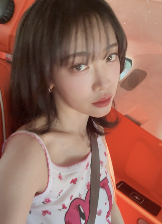 김히어라, 달라진 분위기 근황…귀여움 가득 셀카 백장 찍어봄