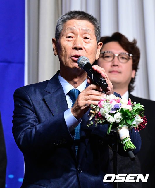 èÙ ơµ. /OSEN DB