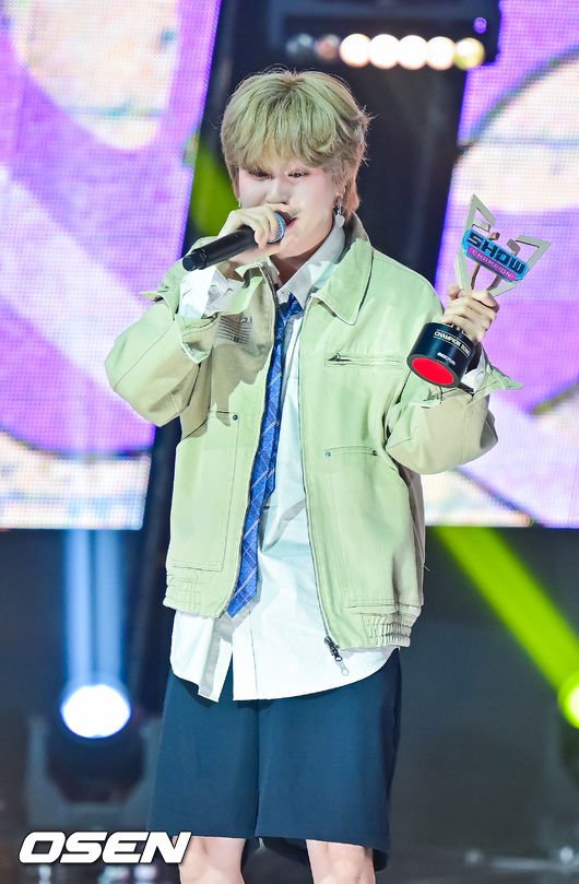 원위 기욱 기욱 