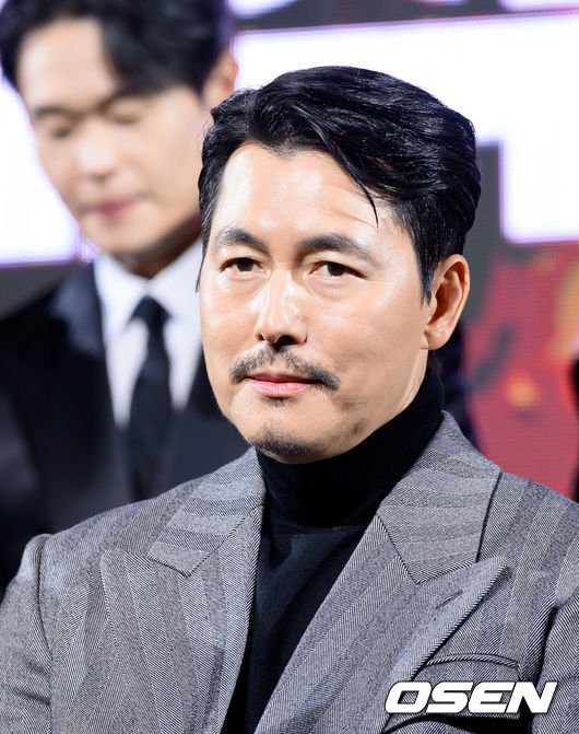 우민호 감독 관련 기사 이미지