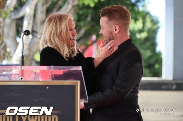 캐서린 오하라와 맥컬리 컬킨 관련 보도 이미지