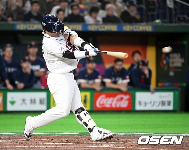 박동원 2루타 장면