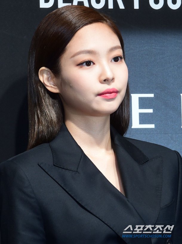 [직격인터뷰] '민박집 제니, 직접 찾아가 치트키 되기까지' 김태호PD