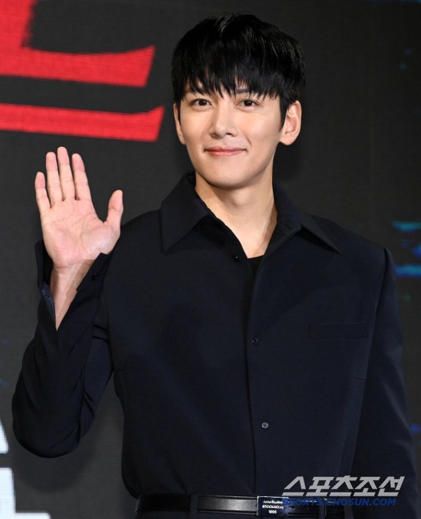 [공식] 지창욱, 산불 피해 성금 1억 기부…"소방관들께 감사한 마음 담아"