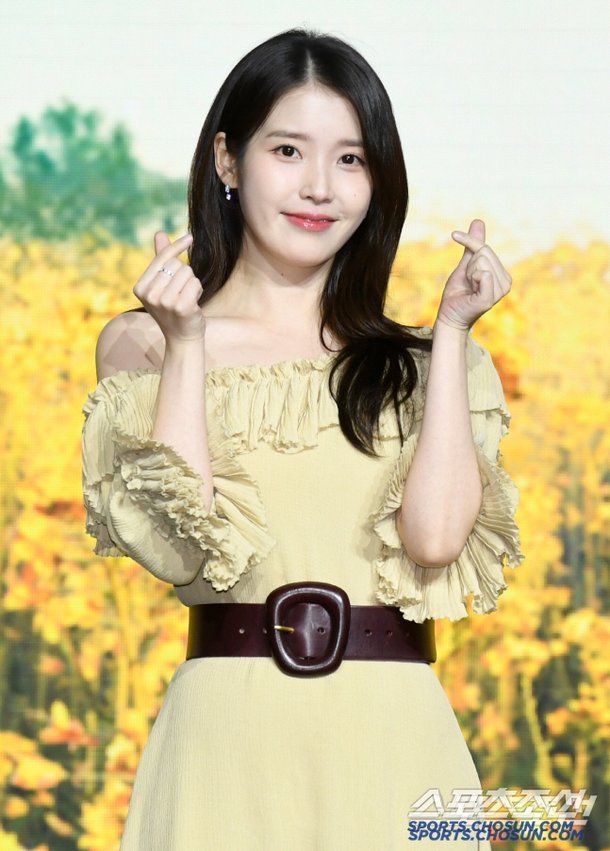 아이유, ♥이종석 긴장할듯…&quot;'폭싹' 반응? 결혼 생각 반반&quot;[SC이슈]