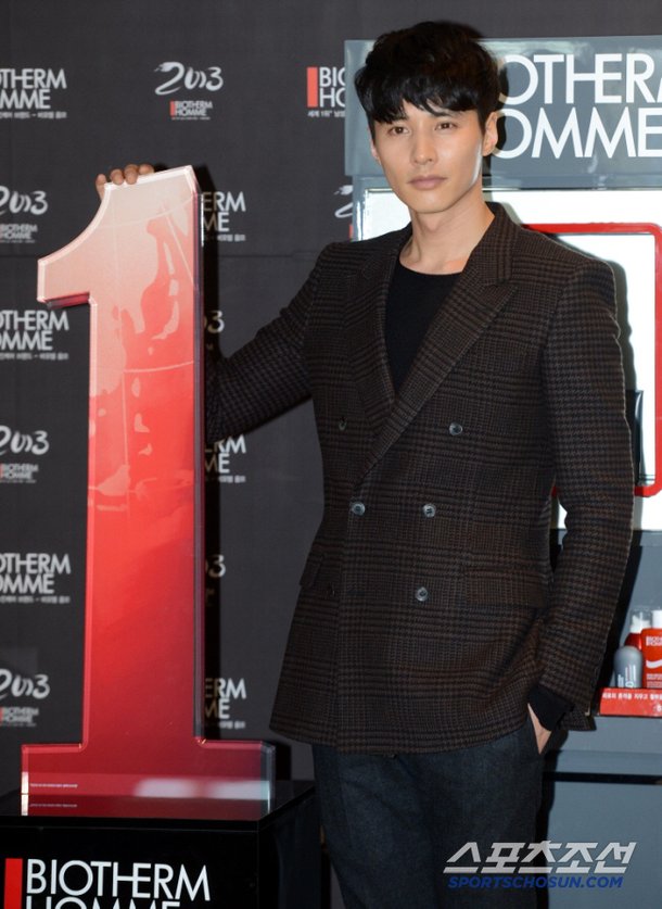 원빈, 공백기만 15년인데…故 김새론-김수현 녹취 제보자 찾아갔다고?[SC이슈]