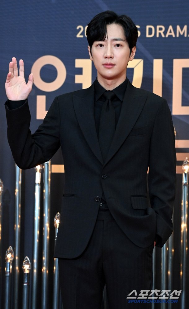 이상엽, 골수암 母 위해 조혈모세포 이식 혈액형도 바뀌더라 (&apos;미우새&apos;)