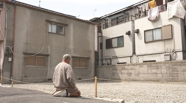 추성훈, 철거된 오사카 집 보며 눈물…녹화도 중단 시간 좀 달라 (&apos;홈즈)