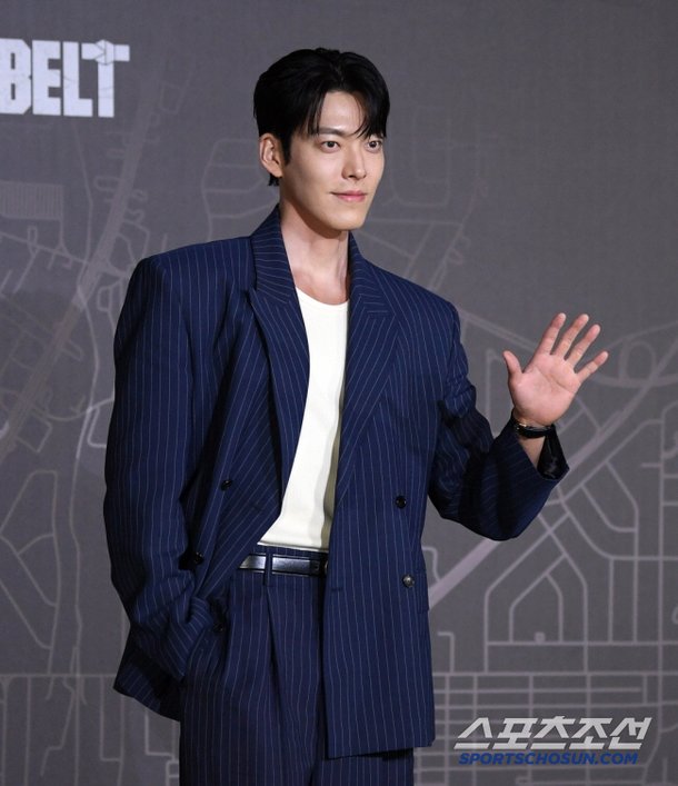 김우빈 스무살 때 석천이 형이 배우 권유…데뷔 비화 공개(&apos;보석함&apos;)