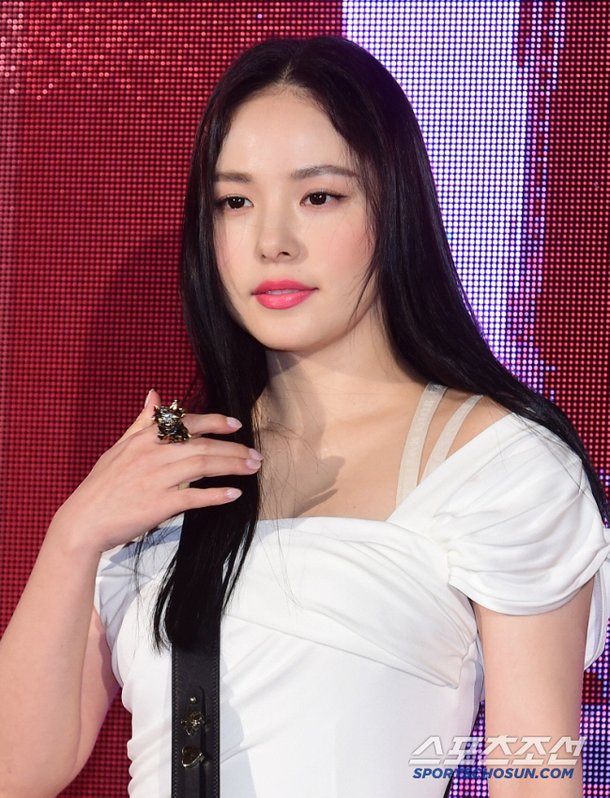 &apos;태양♥&apos; 결혼 후 두문불출 민효린 컴백하나? &apos;써니&apos; 칠공주 여행 예능 &apos;아임써니땡큐&apos; 런칭