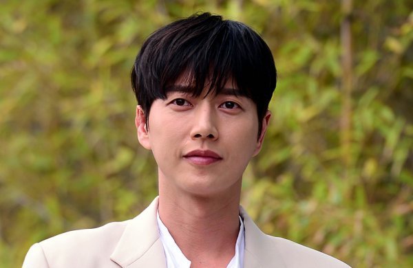단독] 박해진 '국민사형투표' 출연, 박성웅과 재회 : 네이트 연예
