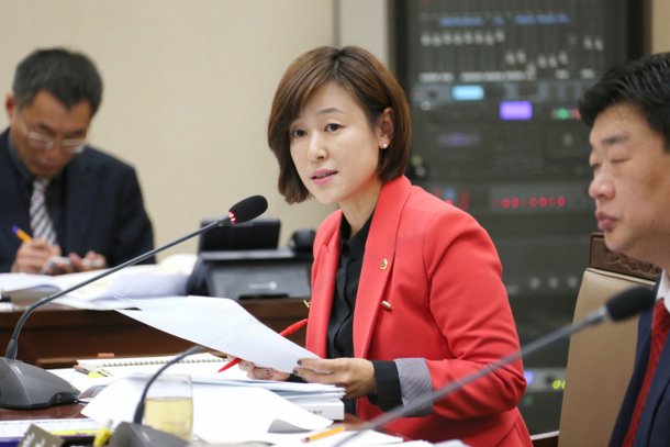 í™©ë³´ìŠ¹í¬ ìž„í˜œìˆ™ ìž¥ê´€ ìž„ëª… ë°°ê²½ì— ê¹€ì •ìˆ™ ì—¬ì‚¬ é' í'ˆê²© ì§€í‚¤ë¼ ë„¤ì´íŠ¸ ë‰´ìŠ¤