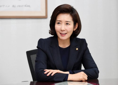 ë‚˜ê²½ì› ì›í¬ë£¡ ì„œìš¸ëŒ€ ë²•ëŒ€ ë™ê¸° ì¡°êµ­ì— ë³€ëª…ê³¼ ë‚¨íƒ