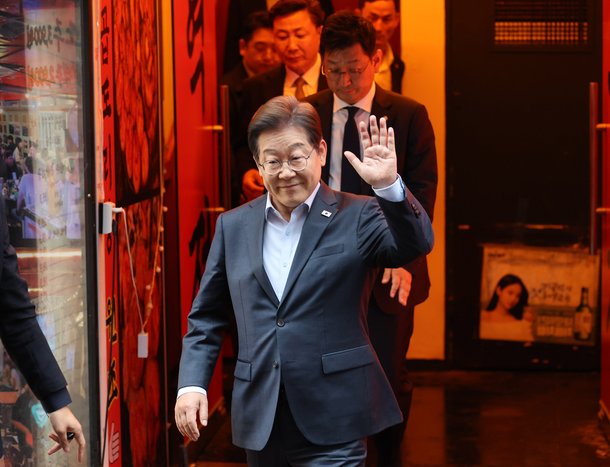 初期の大統領選挙に先立って「政治テーマロード」…債務も増加しています：ネイトニュース