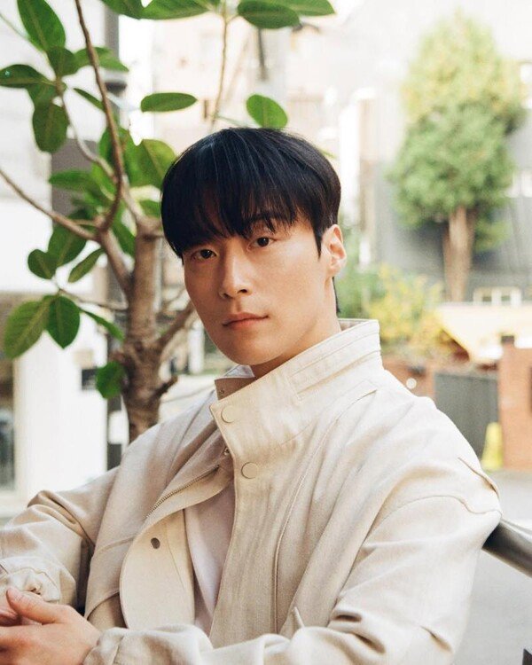 허남준, 팬들 준비한 생일카페 방문했다가 &apos;소란&apos;…앞으로 개별 방문 없다