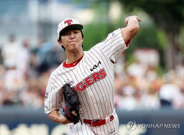 이의리 투구 모습