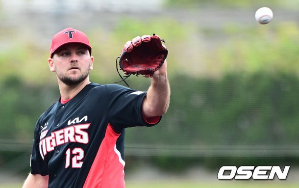 [分享] 起亞虎讓渡洋投 Cam Alldred, Wil Crowe